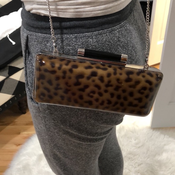 Diane von Furstenberg - Evening Clutch with Silver Chain (Leopard) - Picture 9 of 10